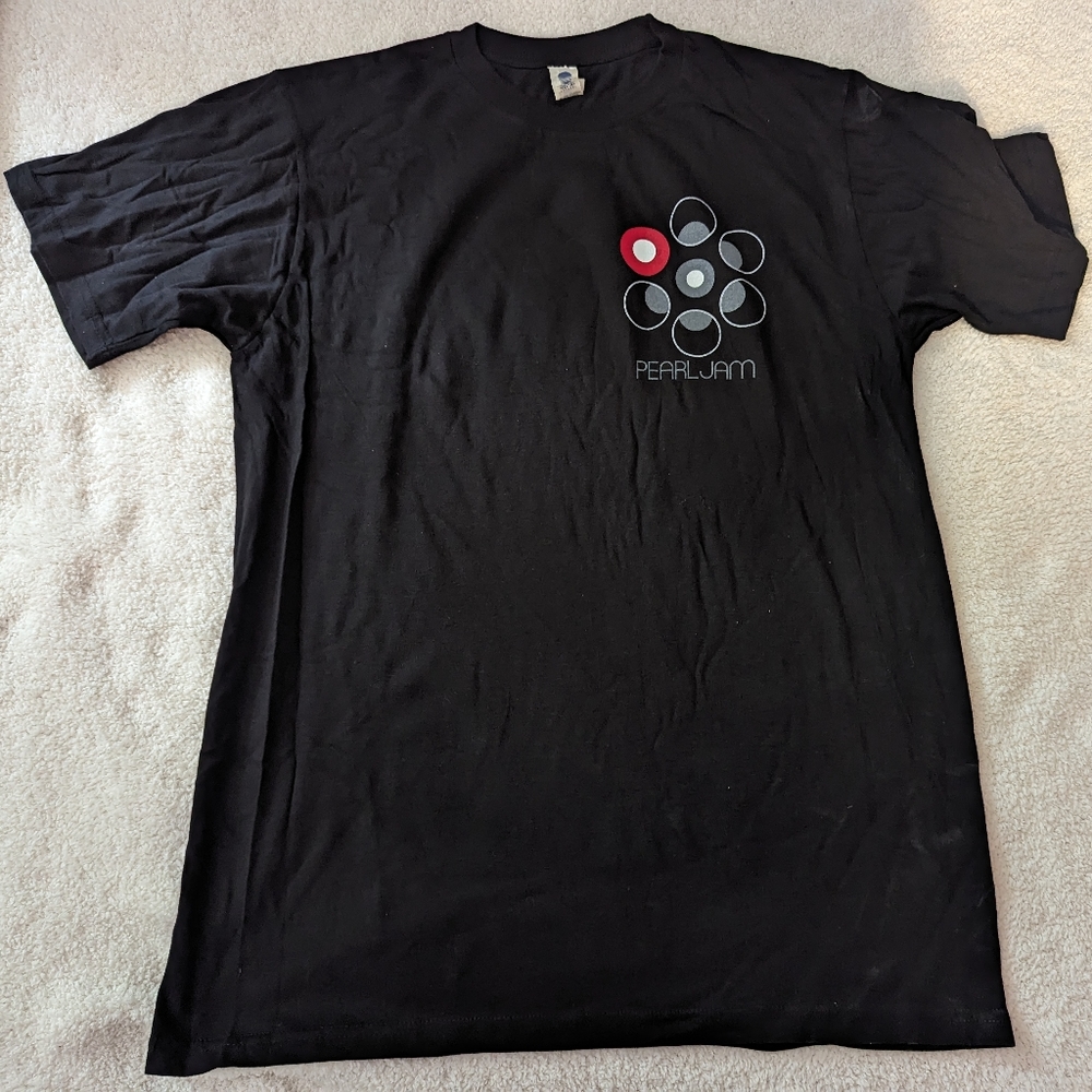 PEARL JAM 2013 Lightning Bolt Tour T-Shirt NEW MEDIUM